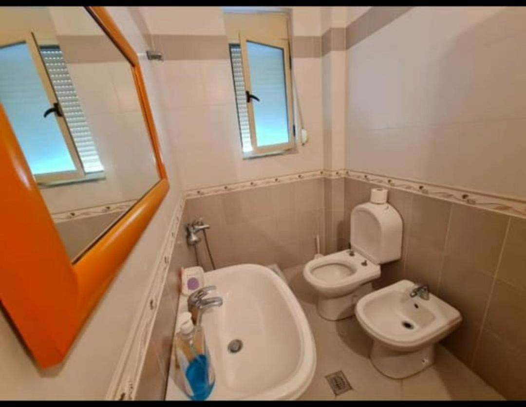 Beach Apartment 2 Влёра Экстерьер фото